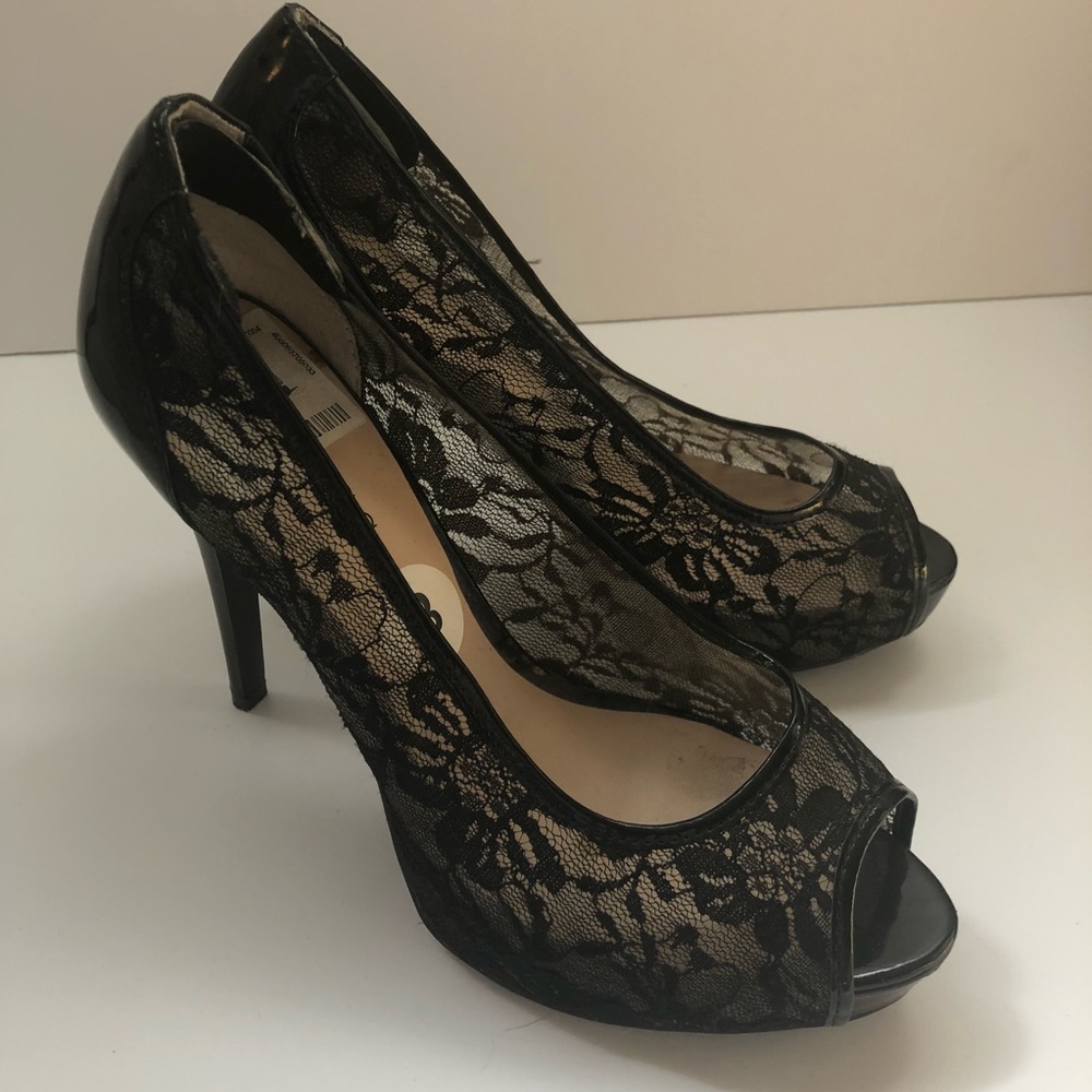 Guess lace heels